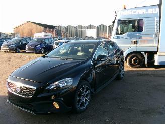 Voiture accidenté Volvo V-40 1.6 D - Cross Country 2014/10