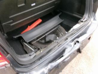 Volkswagen Golf 1.2 -5 Drs Allstar picture 19