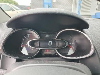 Renault Clio 0.9 TCe Limited picture 18