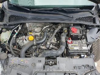 Renault Clio 0.9 TCe Limited picture 10