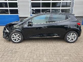 Renault Clio 0.9 TCe Limited picture 2