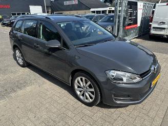 Volkswagen Golf 1.2 TSI Highline picture 2