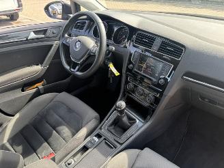 Volkswagen Golf 1.2 TSI Highline picture 12