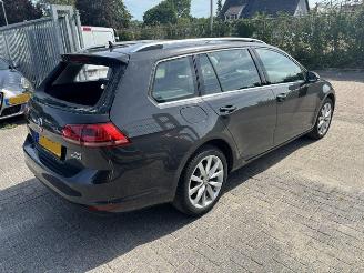 Volkswagen Golf 1.2 TSI Highline picture 3