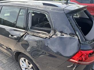 Volkswagen Golf 1.2 TSI Highline picture 6