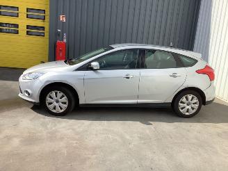  Ford Focus 1.0 Ti-VCT EcoBoost, benzine 2012/6