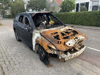 Salvage car Mazda CX-5 2.0 SkyActiv-G 165-16V 2019/8