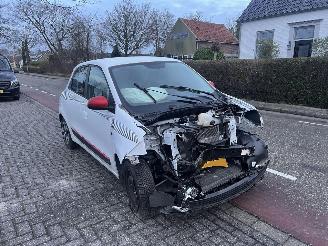 disassembly passenger cars Renault Twingo 1.0 SCe 70 2017/1