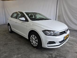Vaurioauto  passenger cars Volkswagen Polo 1.0 MPI Comfortline 2019/2