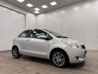 skadebil auto Toyota Yaris 1.3 VVTi Terra Airco 2008/2