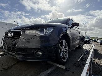 Démontage voiture Audi A1 S line 1.2 TSI 2011/1
