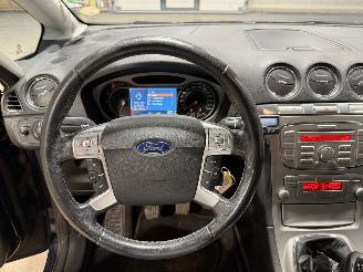 Ford S-Max 2.0TDCi 103kW DualClima picture 14