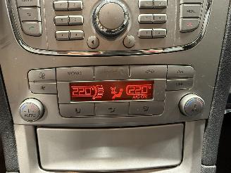 Ford S-Max 2.0TDCi 103kW DualClima picture 16