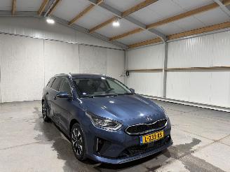 Kia Ceed 1.6GDI PHEV 77kW Automaat DynamicPlusline picture 3