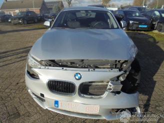 BMW 1-serie 114d picture 3