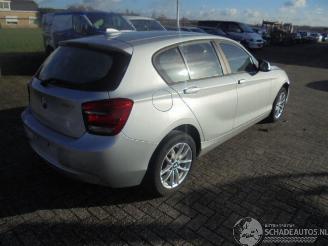 BMW 1-serie 114d picture 6