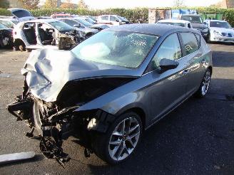 krockskadad bil auto Seat Leon  2015/1