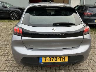 Peugeot 208 1.2 PureTech Active picture 6