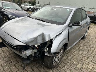 skadebil auto Peugeot 208 1.2 PureTech Active 2023/8