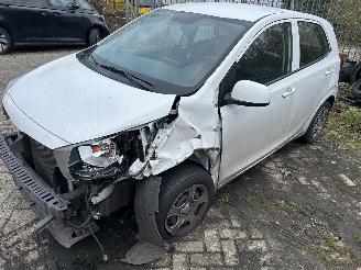 Vaurioauto  passenger cars Kia Picanto 1.0 DPI  Comfortline 2022/11