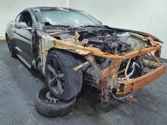 Coche siniestrado Ford Mustang Fastback 2.3 EcoBoost 2016/1