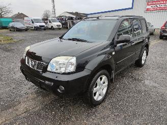 disassembly passenger cars Nissan X-Trail 2.2 dCi Zwart KH3 Onderdelen 4WD.MT.F6 Bak 2005/4