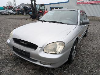 Dezmembrări autoturisme Hyundai Sonata 2.5i V6 1999/10