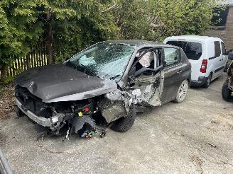 Vrakbiler auto Peugeot 308 1.6 thp 2014/1