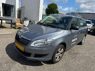 Coche accidentado Skoda Fabia Combi 1.2-12V Fresh 2012/2