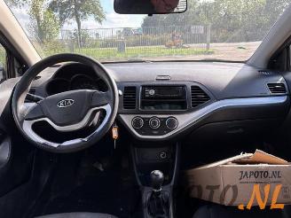 Kia Picanto Picanto (TA), Hatchback, 2011 / 2017 1.0 12V picture 9