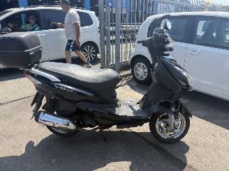 Sym  MX 125 8KW picture 1