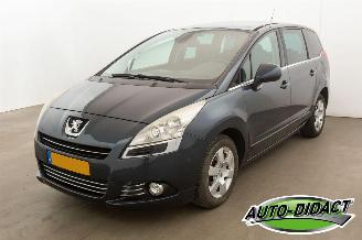skadebil auto Peugeot 5008 1.6 VTi 7p. Clima Navi Blue Lease 2014/4