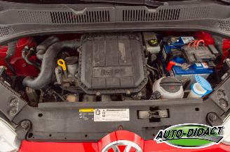 Volkswagen Up! 1.0 move up! BlueMotion picture 18