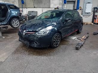 disassembly passenger cars Renault Clio Clio IV (5R) Hatchback 5-drs 0.9 Energy TCE 90 12V (H4B-400(H4B-A4)) [=
66kW]  (11-2012/08-2021) 2013/7