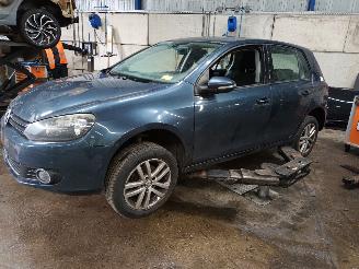 Coche siniestrado Volkswagen Golf Golf VI (5K1) Hatchback 1.2 TSI BlueMotion (CBZB) [77kW]  (11-2008/11-=
2012) 2010/8