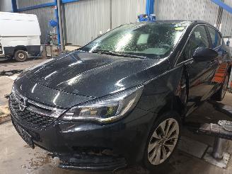 Dezmembrări autoturisme Opel Astra Astra K Hatchback 5-drs 1.0 Turbo 12V (B10XFT(Euro 6)) [77kW]  (10-201=
5/12-2022) 2016/1