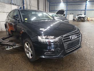 Audi A4 A4 Avant (B8) Combi 2.0 TDI 16V (CJCB) [100kW]  (04-2008/12-2015) picture 2
