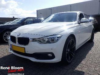 damaged passenger cars BMW 3-serie 318i Luxury 136pk 2017/5