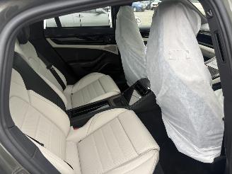 Porsche Panamera 4 E-Hybrid Full Option Rechtslenker picture 11