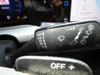 Volkswagen Golf Variant Life picture 14