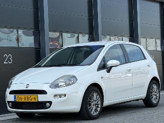 skadebil auto Fiat Punto Evo 1.3 M-Jet 2012/5