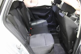 Skoda Octavia  picture 11