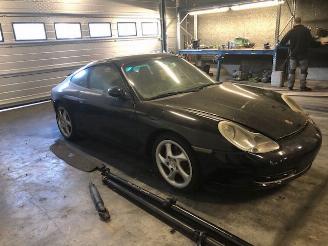 Coche siniestrado Porsche 911 BENZINE - 3387CC - 221KW 2000/9