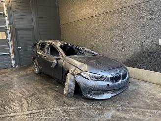 Sloopauto BMW 1-serie 118i 1.5 TwinPower 12V Hatchback  Benzine 1.499cc 103kW FWD 2019-07 (7K31; 7K32) 2020/1