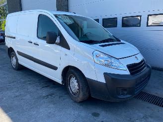 disassembly passenger cars Peugeot Expert (G9) Van 2007 / 2016 1.6 HDi 90 Bestel  Diesel 1.560cc 66kW (90pk) FWD 2007-01/2016-12 (XB9HU; XD9HU; XS9HU; XT9HU; XU9HU; XV9HU) 2015/1