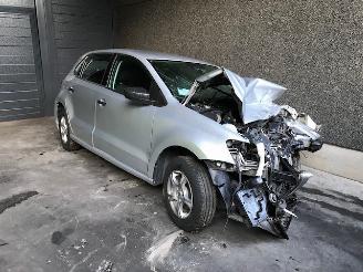 Vrakbiler auto Volkswagen Polo V (6R) Hatchback 2009 / 2017 1.2 12V BlueMotion Technology Hatchback  Benzine 1.198cc 51kW (69pk) FWD 2009/8