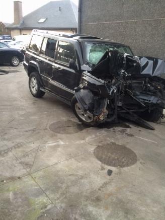 Sloopauto Jeep Commander 3000 diesel 2010/1
