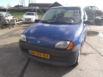 begagnad bil auto Fiat Seicento Seicento (187) Hatchback 1.1 S,SX,Sporting,Hobby,Young (176.B.2000) [40kW]  (01-1998/01-2010) 1999/11