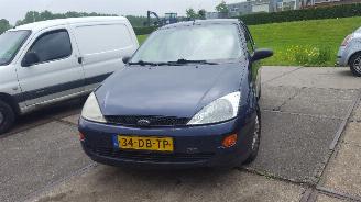 occasion passenger cars Ford Focus Focus I Hatchback 1.6 16V (FYDA) [74kW]  (10-1998/11-2004) 1999/6