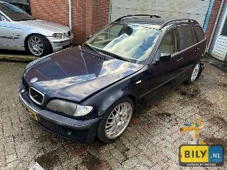 Uttjänta bilar auto BMW 3-serie E46 320i M54B22 orient-blau metallic (317) 2002/1